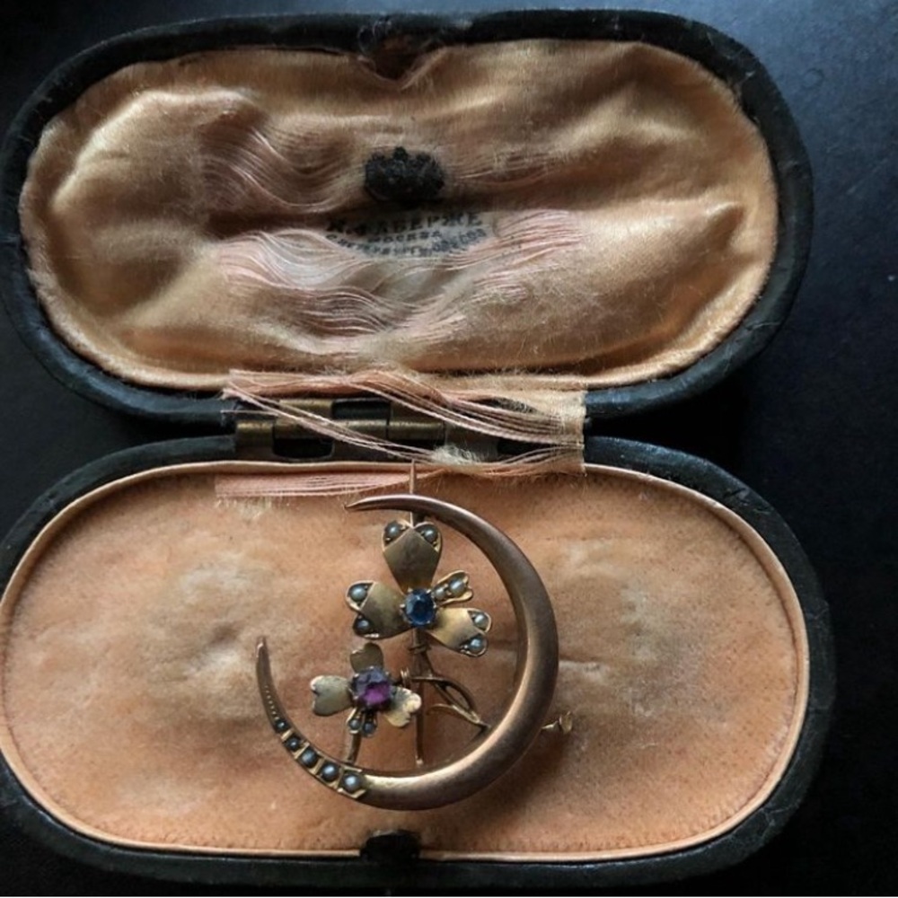 Antique Fabergé Crescent Moon Brooch in 14K Gold with Ruby and Sapphire